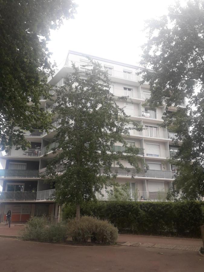 Residence D'Anjou - Grand Studio Avec Balcon Et Parking Privatif แปร์ปินญอง ภายนอก รูปภาพ